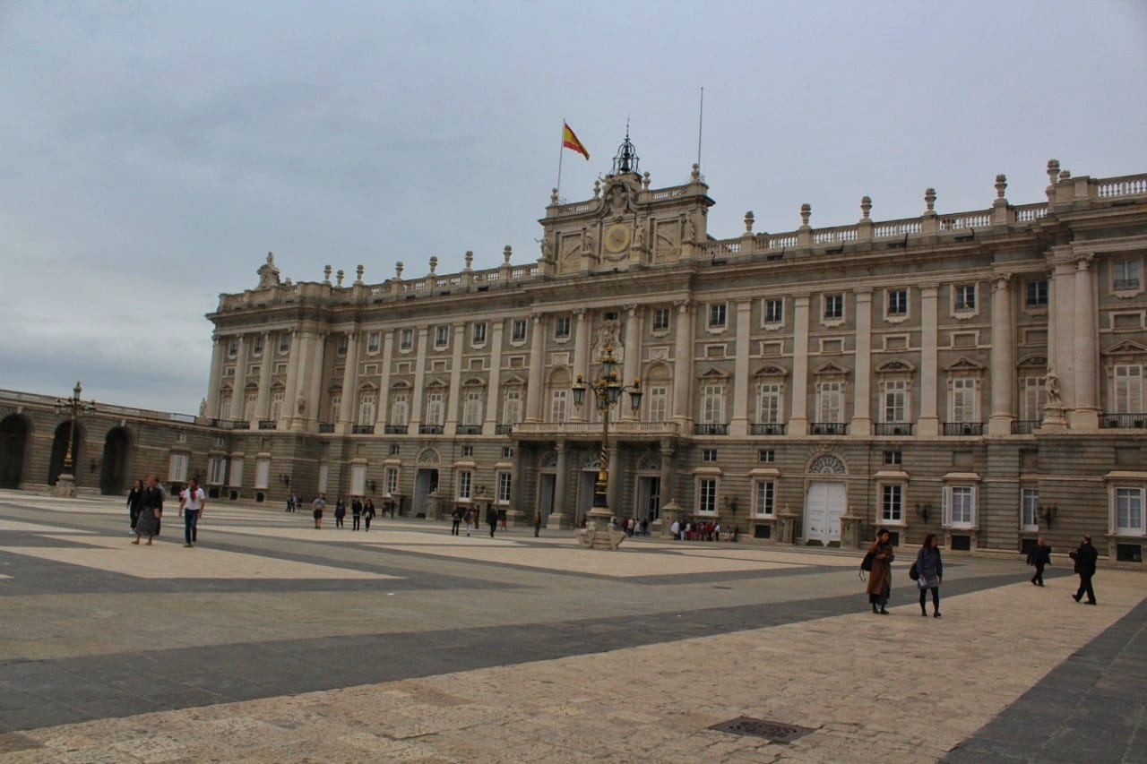 royal palace tour madrid